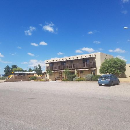 Los Milagros Hotel Columbus Exterior photo