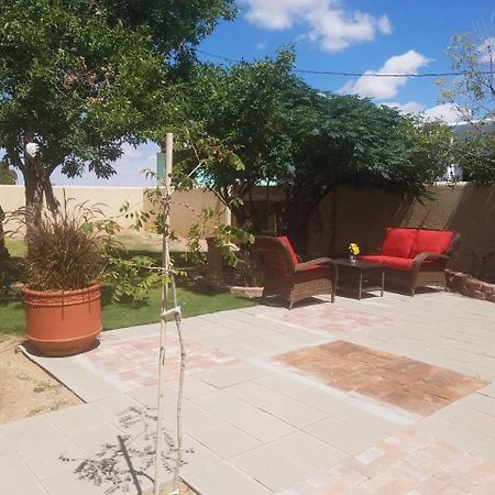 Los Milagros Hotel Columbus Exterior photo